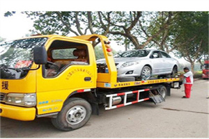 双辽附近24小时汽车拖车服务热线